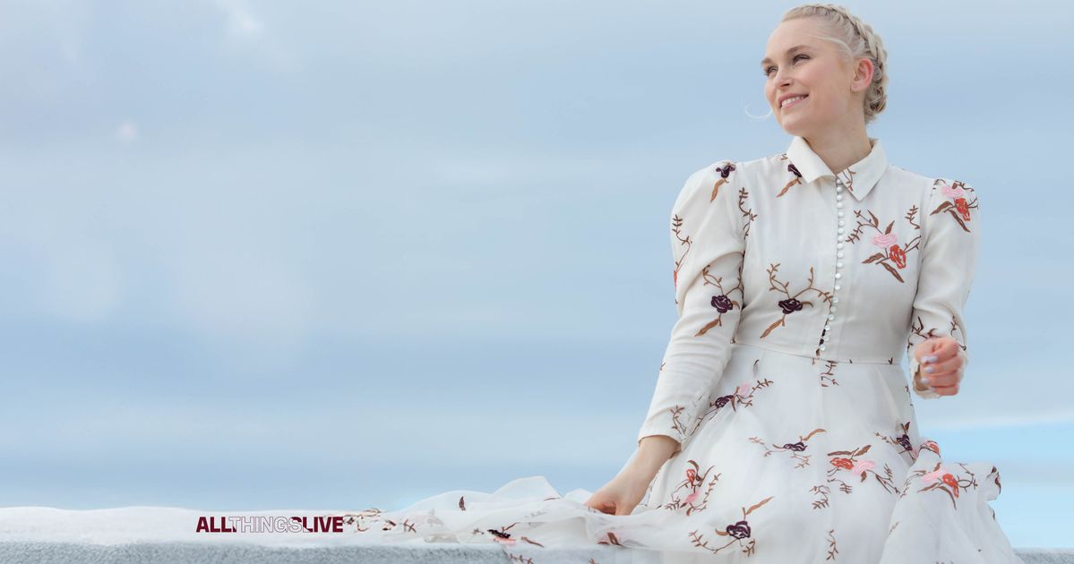 Eva Weel Skram — Falle til ro